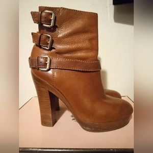 Juicy Couture Platform Leather Ankle Boots In Tan Size 8.5